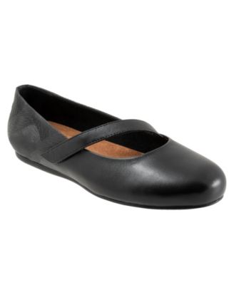 SoftWalk - Women's Syracuse Flat Black