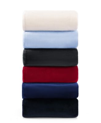 Tommy Hilfiger - Solid Plush Blanket